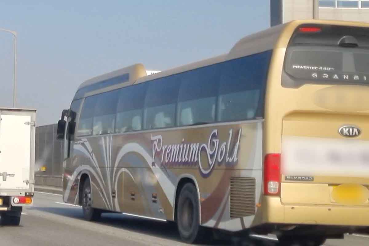 버스