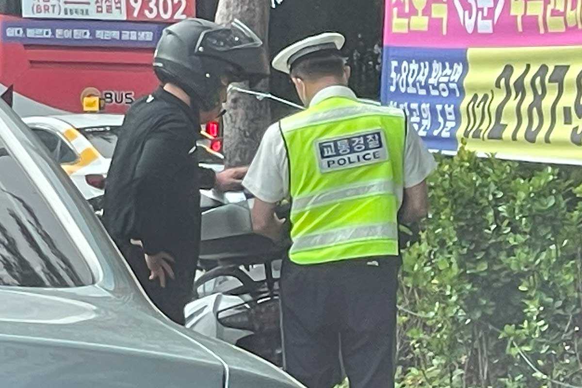 오토바이-끼어들기-과태료-운전자