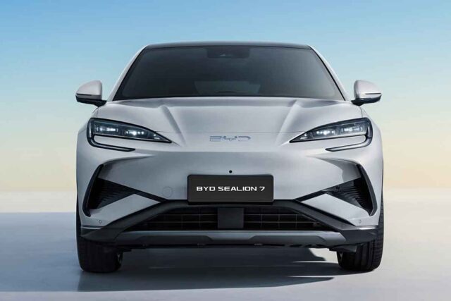 BYD - 씨라이언 7 - 아토3 - 전기차 - 블레이드 배터리 - 중국 전기차