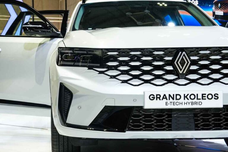 르노 - 그랑 콜레오스 - 가격 인상 - 가격 할인 - 판매량 - SUV