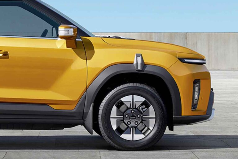 무쏘EV-고속도로-추월차로-전기화물차-픽업트럭-과태료-범칙금-1