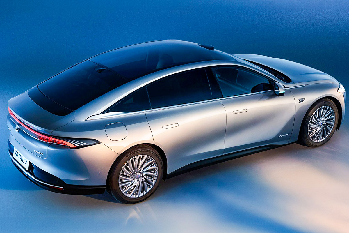 뷰익 – 일렉트라 L7 – EREV – 중국 전용 – 사륜구동 – 502마력 – 라이다 – 자율주행 – 스냅드래곤 8775 - 그랜저