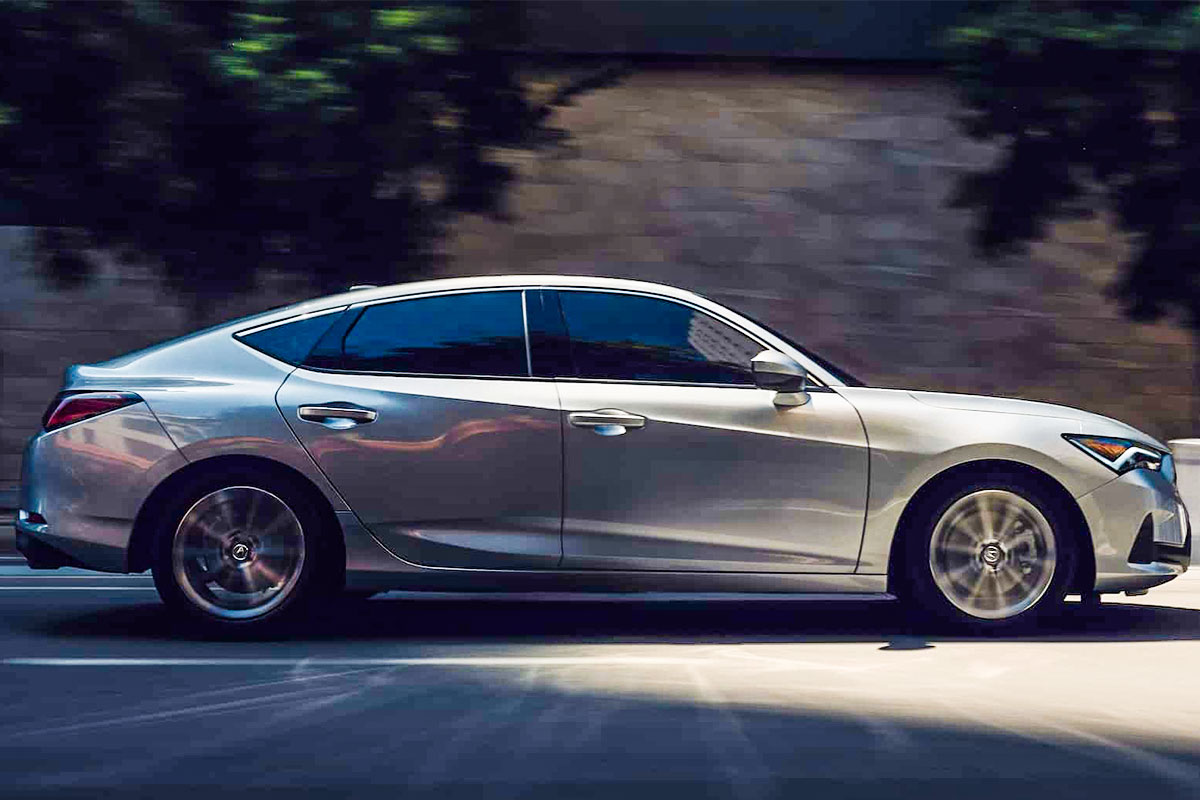 2026년형 아큐라 인테그라가 미국 시장에 공개됐다. 소폭 업그레이드로 상품성을 강화한 이번 모델은 K5와 소나타를 넘보는 프리미엄 감성을 담고 있어 국내 소비자들의 관심을 모으고 있다.