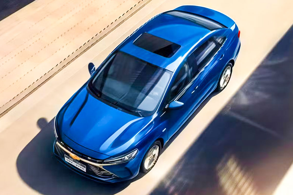 쉐보레-크루즈-아반떼-준중형세단-한국GM