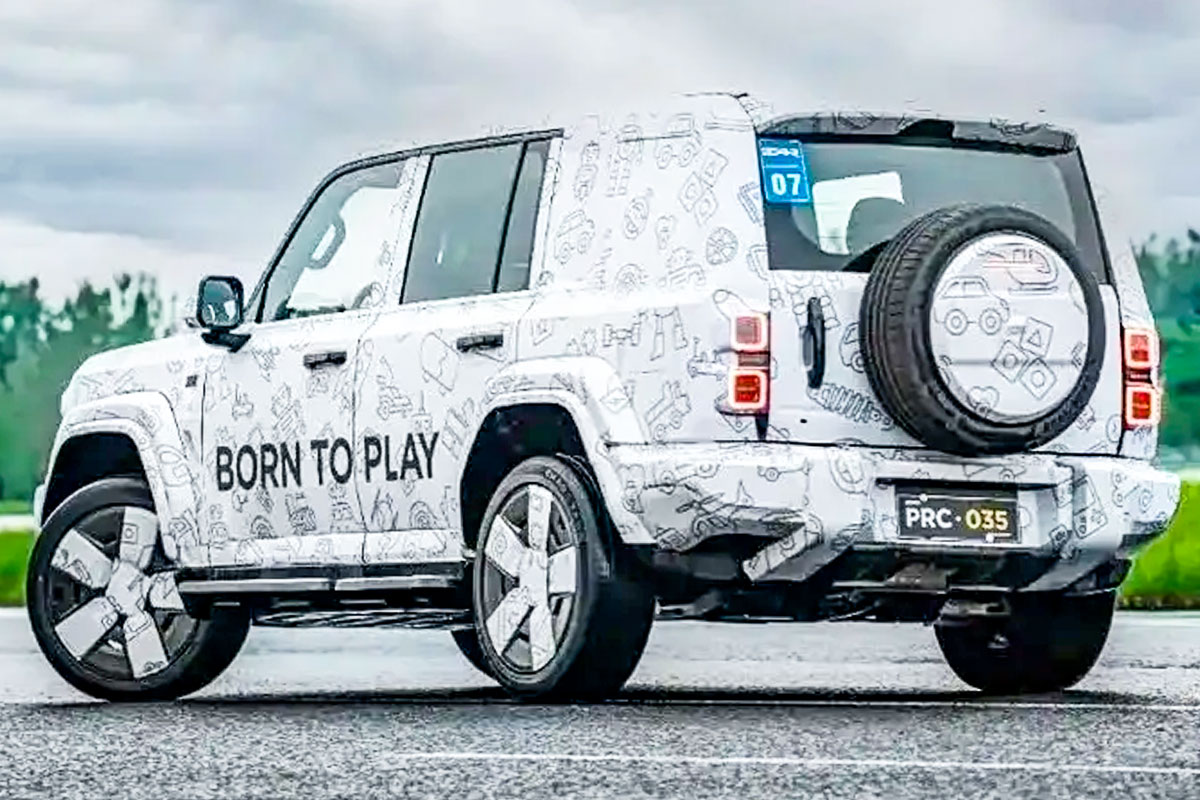 체리-코란도-ICAR-랜드로버-디펜더-짝퉁