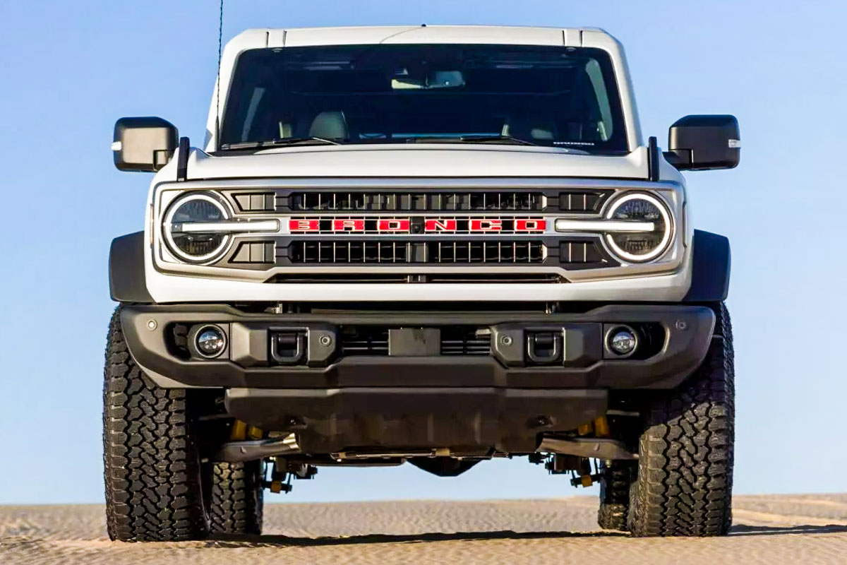 포드-브롱코-오프로드-클래식-suv-레트로