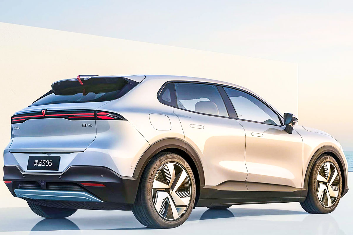 테슬라-디팔-창안자동차-전기차-ev5