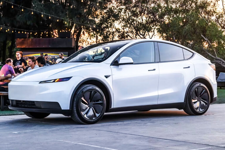 테슬라-모델y-스탠다드